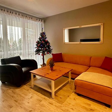 Apartament Z Widokiem Na Szyndzielnie Bielsko-Biała Exteriör bild